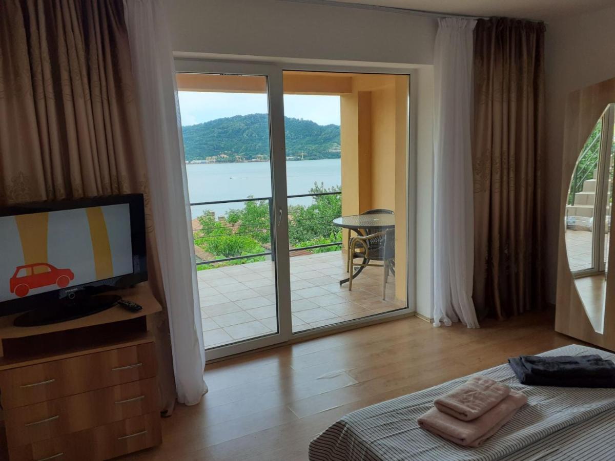 Casa Lui Marc Holiday home *