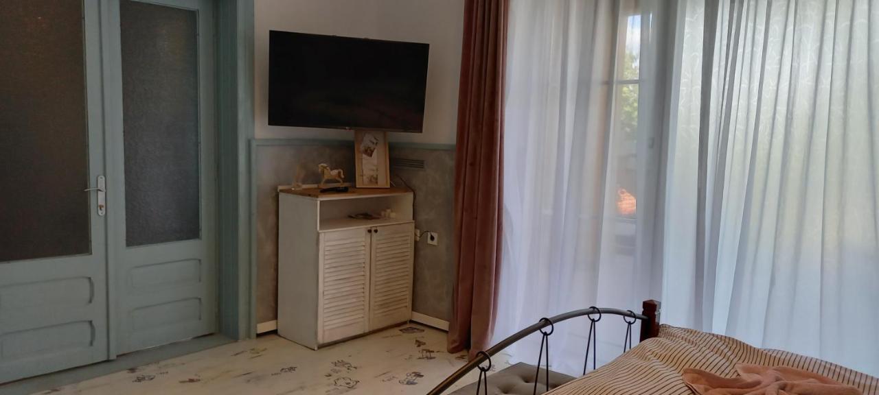 Casa Lui Marc Holiday home Orsova